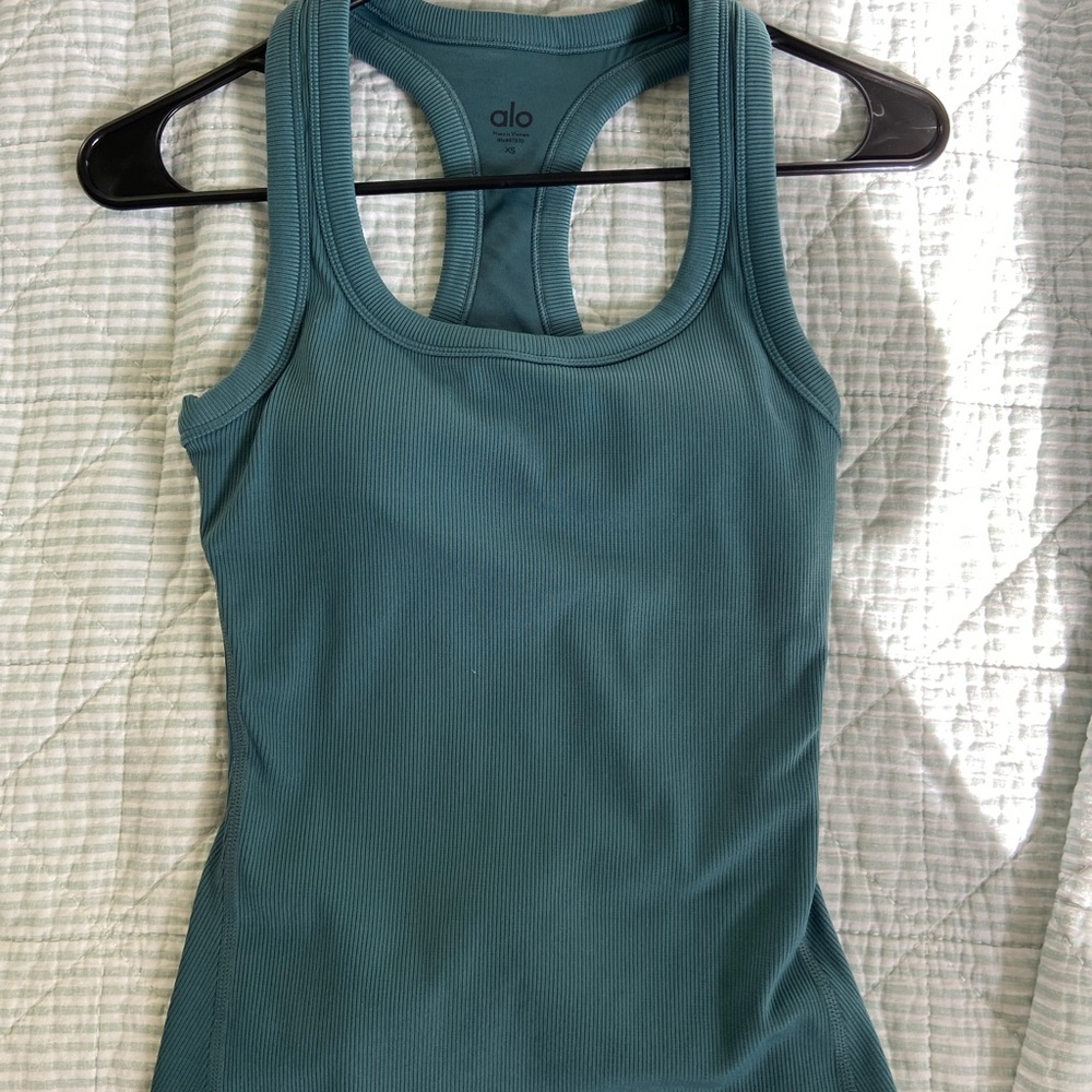 ALO tank top